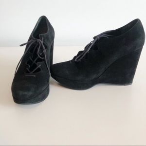 Rare Robert Clergerie Paris Black Taposa Wedges